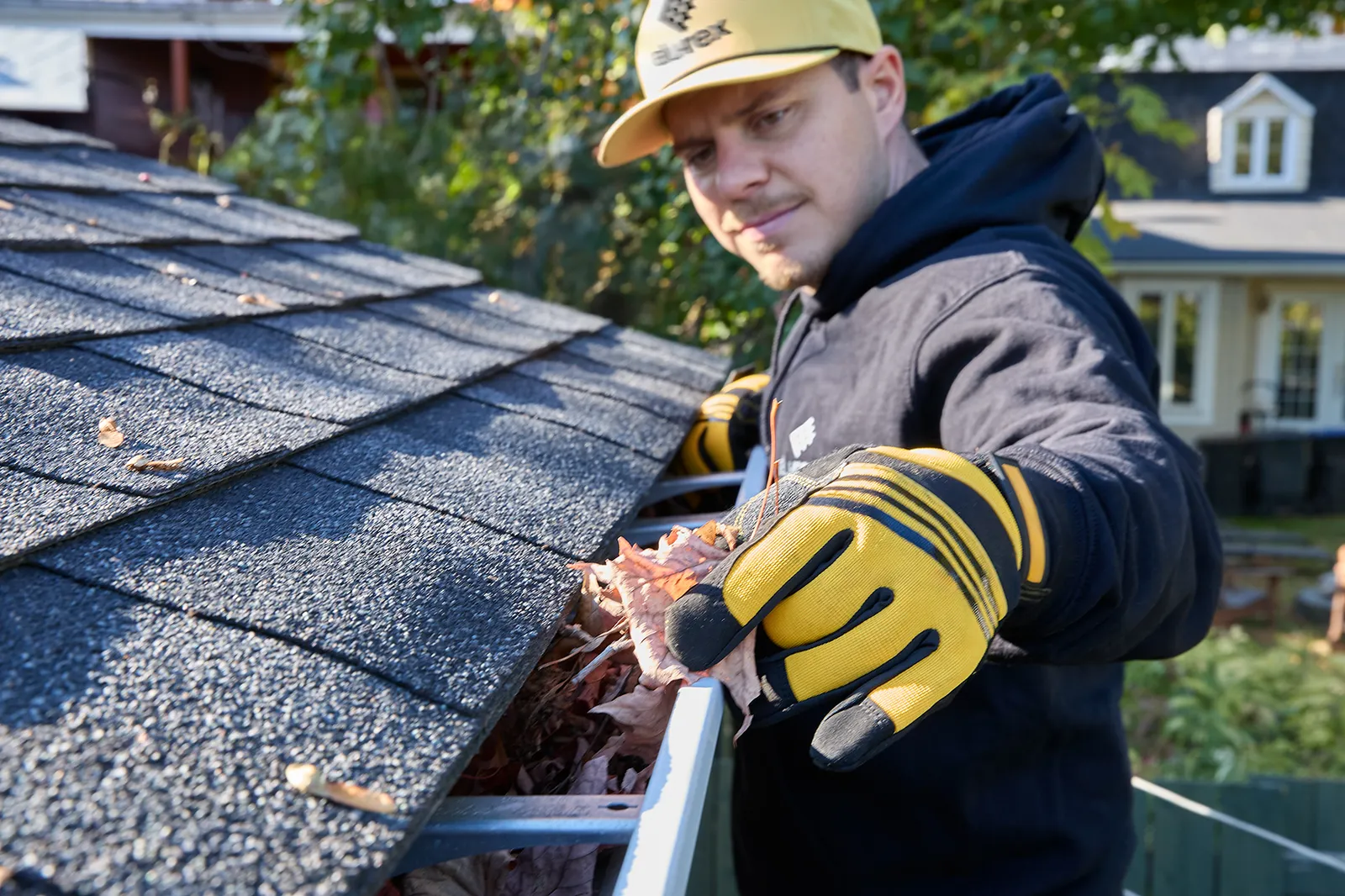 Installation de gouttières par Les Gouttières X-Perts — Brownsburg-Chatham et les environs